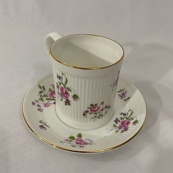 Vintage Crown Staffordshire Fine Bone China Cup and Saucer - Picture 2 of 4
